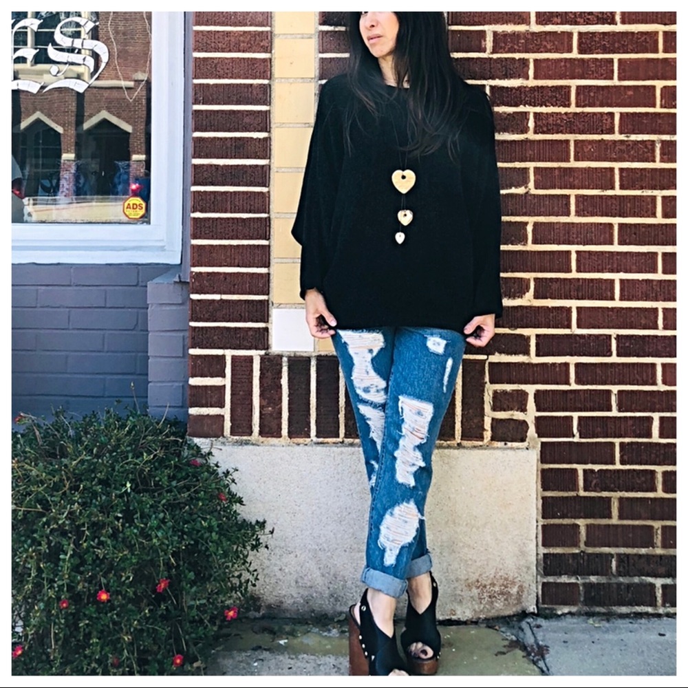 ✨LAST ONE ✨Must have Black soft chenille sweater - Picture 6 of 8